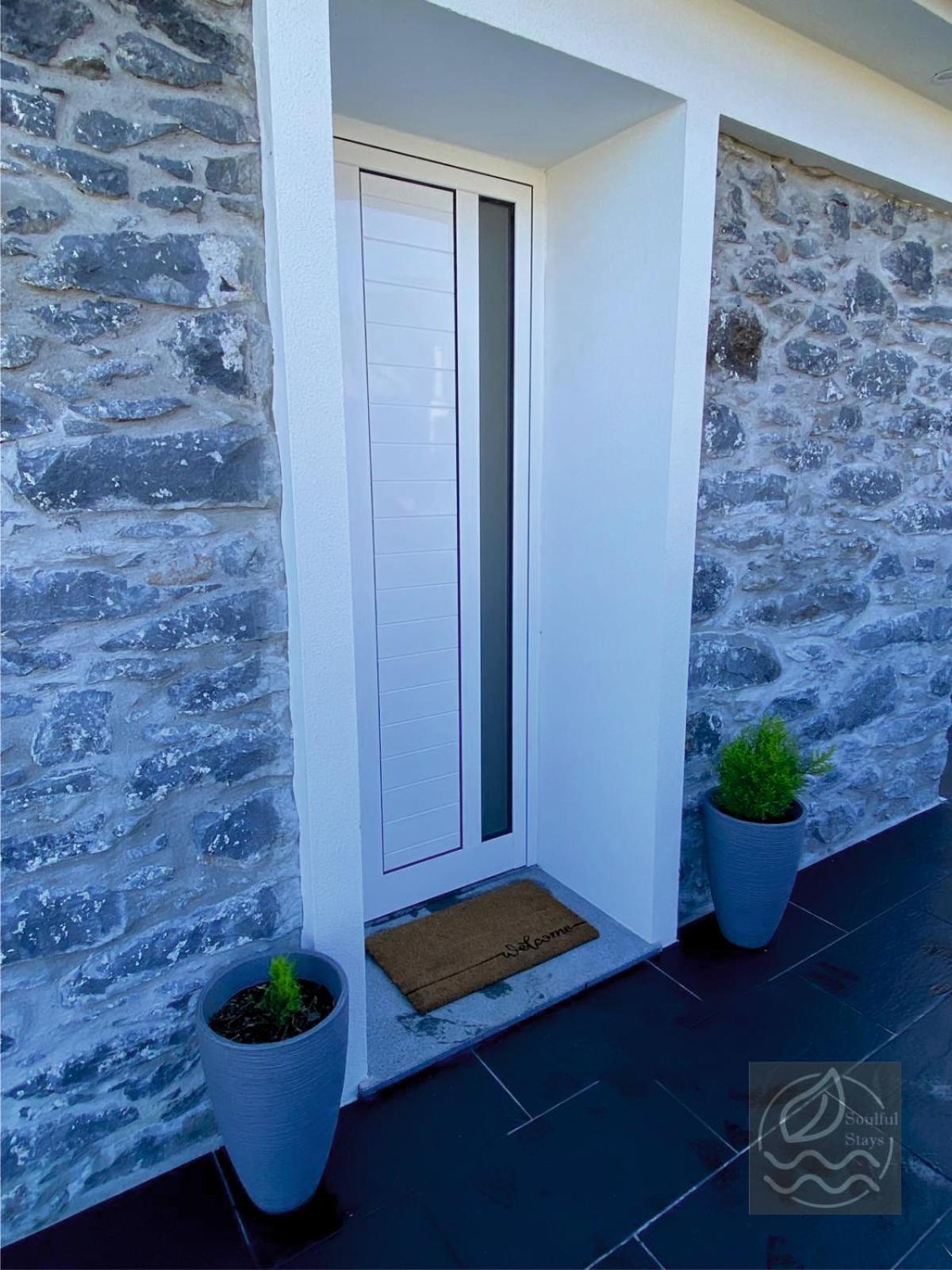 My Little Home Cottage 2 Bedrooms - Soulful Stays Porto Moniz Εξωτερικό φωτογραφία